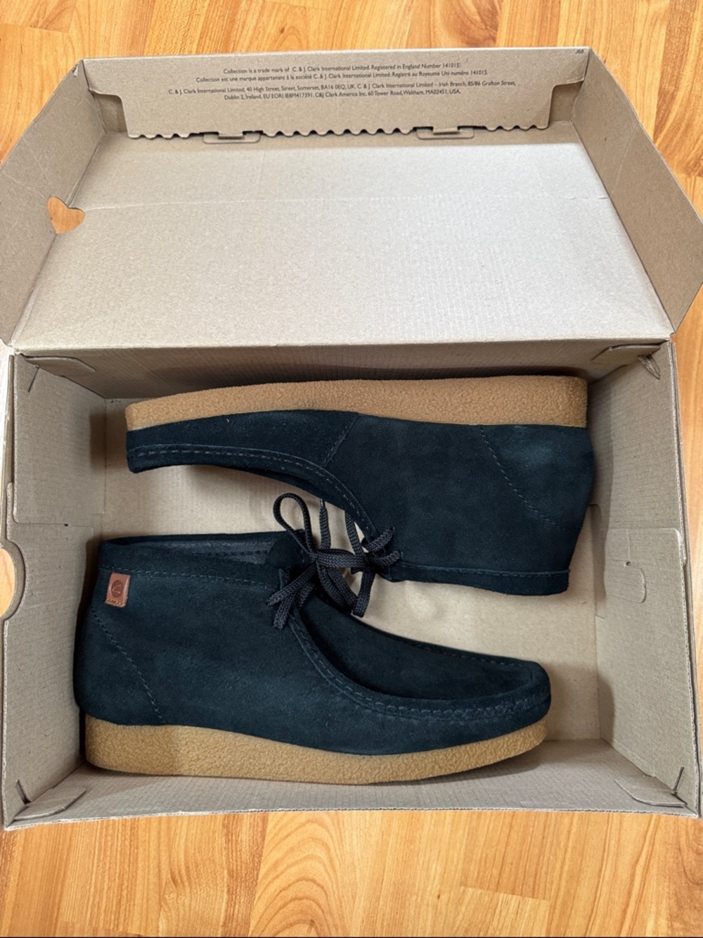 NEW Clark’s Shacre Men's Black Suede Crepe Sole Chukka Boots (Wallabee)
